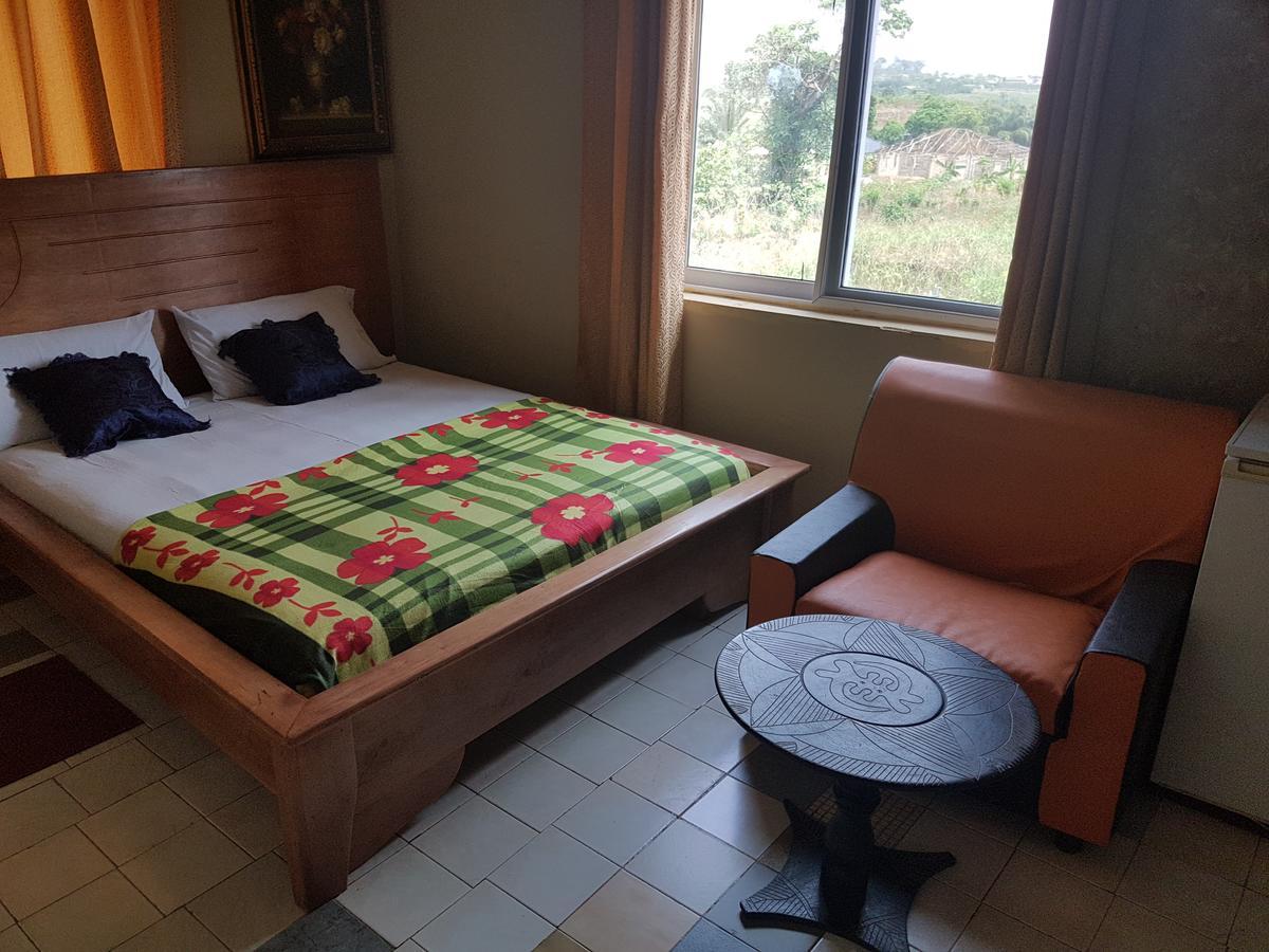 Open Space Hotel Kumasi Eksteriør bilde